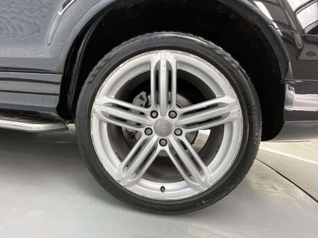 Audi Q7 3.0 TDIcd V6 S line Tiptronic quattro Euro 6 (s/s) 5dr 9