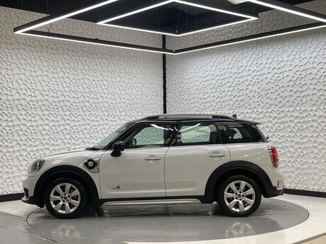 Mini Countryman 1.5 7.6kWh Cooper SE Auto ALL4 Euro 6 (s/s) 5dr 4