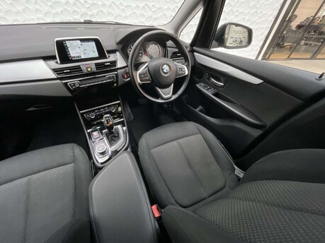 BMW 2 Series 1.5 216d SE DCT Euro 6 (s/s) 5dr 18