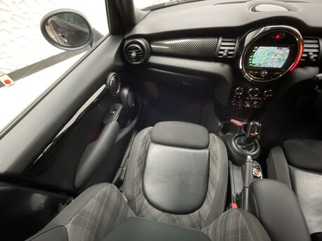 Mini Hatch 2.0 Cooper S Sport Steptronic Euro 6 (s/s) 5dr 15