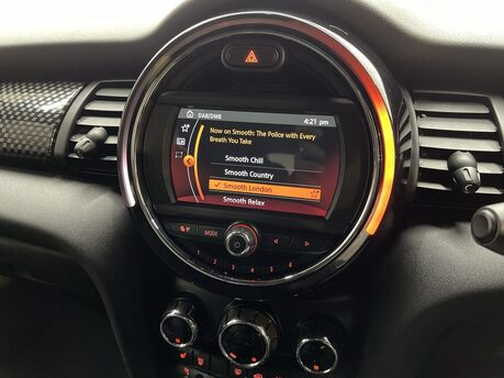 Mini Hatch 2.0 Cooper S Sport Steptronic Euro 6 (s/s) 5dr 23