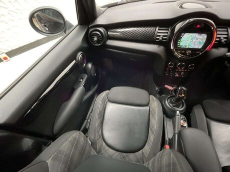 Mini Hatch 2.0 Cooper S Sport Steptronic Euro 6 (s/s) 5dr 28