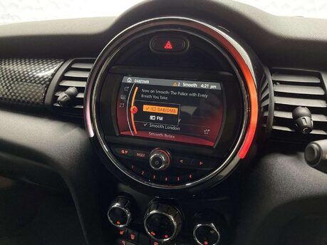 Mini Hatch 2.0 Cooper S Sport Steptronic Euro 6 (s/s) 5dr 22