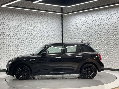Mini Hatch 2.0 Cooper S Sport Steptronic Euro 6 (s/s) 5dr 18
