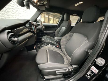 Mini Hatch 2.0 Cooper S Sport Steptronic Euro 6 (s/s) 5dr 27