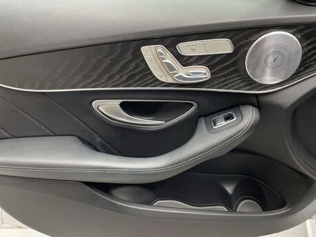 Mercedes-Benz C Class 2.1 C220d AMG Line (Premium Plus) G-Tronic+ 4MATIC Euro 6 (s/s) 4dr 39