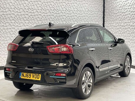 Kia Niro 64kWh First Edition Auto 5dr 3