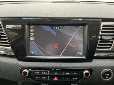 Kia Niro 64kWh First Edition Auto 5dr 8