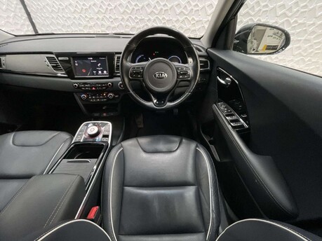 Kia Niro 64kWh First Edition Auto 5dr 14