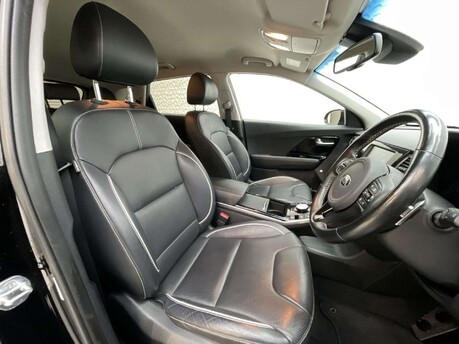 Kia Niro 64kWh First Edition Auto 5dr 23