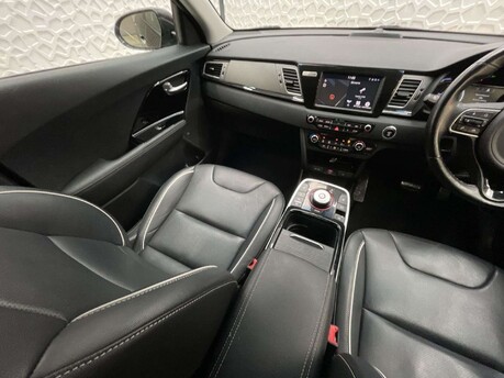 Kia Niro 64kWh First Edition Auto 5dr 26