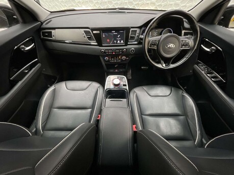 Kia Niro 64kWh First Edition Auto 5dr 28