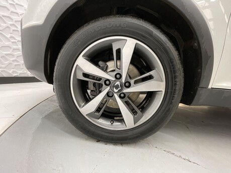 SsangYong Korando 2.2D ELX Auto 4WD Euro 6 5dr 40