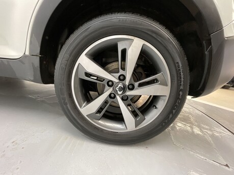 SsangYong Korando 2.2D ELX Auto 4WD Euro 6 5dr 41
