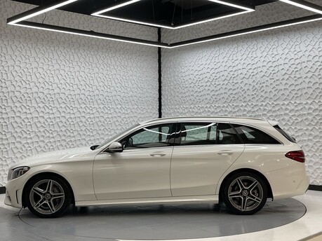 Mercedes-Benz C Class 2.0 C220d AMG Line (Premium) G-Tronic+ Euro 6 (s/s) 5dr 4