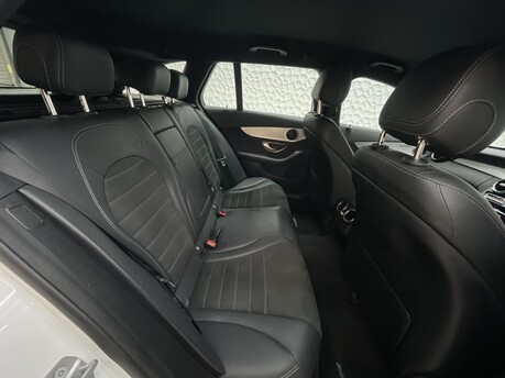 Mercedes-Benz C Class 2.0 C220d AMG Line (Premium) G-Tronic+ Euro 6 (s/s) 5dr 34
