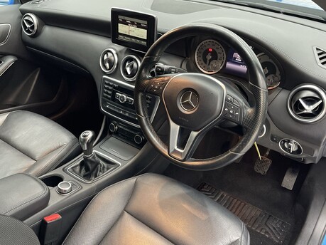 Mercedes-Benz A Class 2.1 A200 Sport CDi 5dr 10