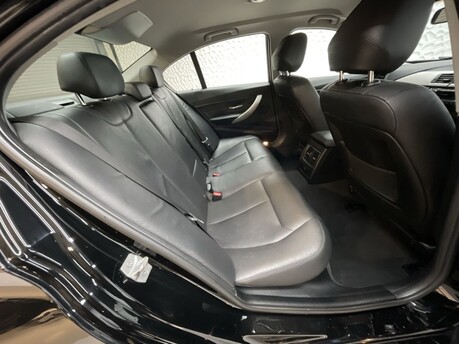 BMW 3 Series 2.0 330e SE Auto 4dr 34