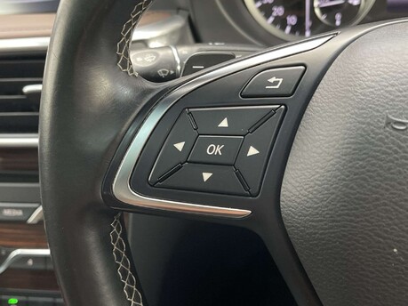 Infiniti Q30 2.1 Q30 Premium Tech inTouch D Semi-Auto 5dr 32