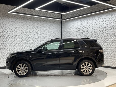 Land Rover Discovery Sport 2.0 Discovery Sport SE Tech TD4 Auto 4WD 5dr 4