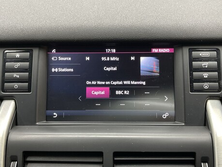 Land Rover Discovery Sport 2.0 Discovery Sport SE Tech TD4 Auto 4WD 5dr 22