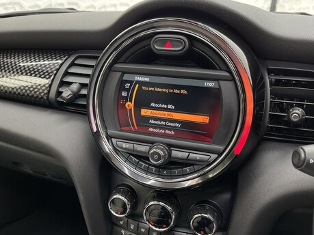 Mini Convertible 2.0 Cooper S 2dr 24