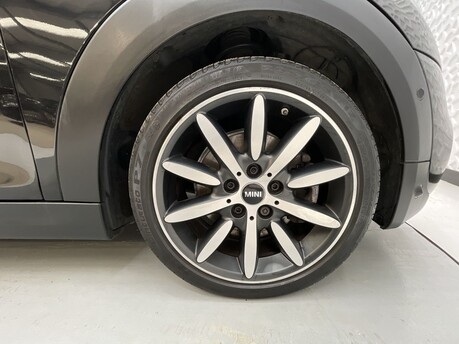 Mini Convertible 2.0 Cooper S 2dr 43