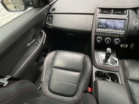 Jaguar E-Pace 2.0 E-Pace Chequered Flag D AWD Auto 4WD 5dr 15
