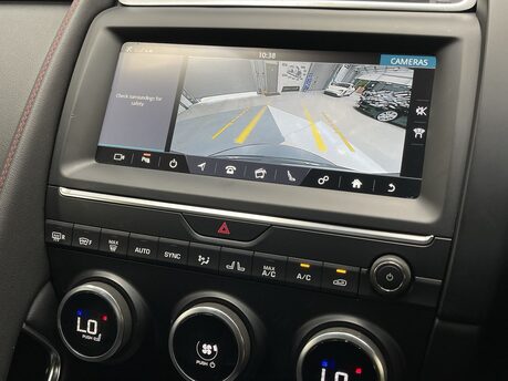 Jaguar E-Pace 2.0 E-Pace Chequered Flag D AWD Auto 4WD 5dr 26