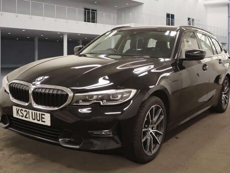 BMW 3 Series 2.0 330e Sport Professional Auto 5dr 8