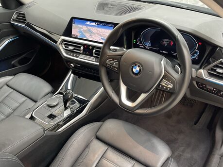 BMW 3 Series 2.0 330e Sport Professional Auto 5dr 10
