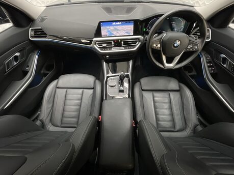 BMW 3 Series 2.0 330e Sport Professional Auto 5dr 17
