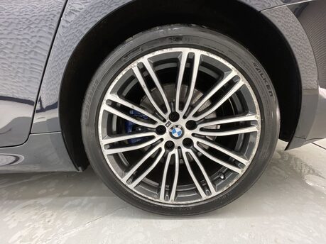 BMW 5 Series 2.0 530i M Sport Auto 5dr 43