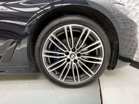 BMW 5 Series 2.0 530i M Sport Auto 5dr 48