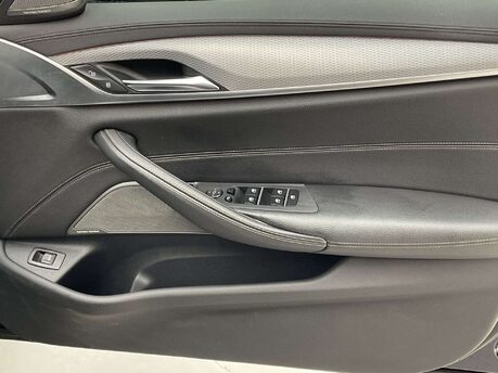 BMW 5 Series 2.0 530i M Sport Auto 5dr 42