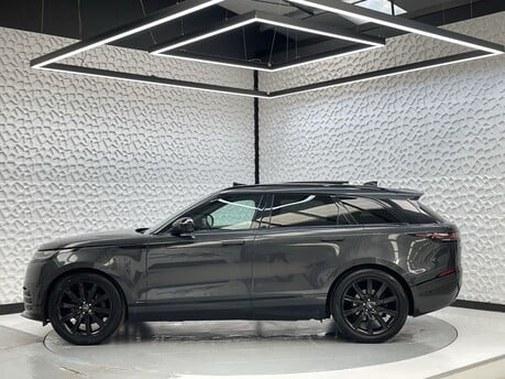 Land Rover Range Rover Velar 3.0 Range Rover Velar R-Dynamic HSE D300 Auto 4WD 5dr 4