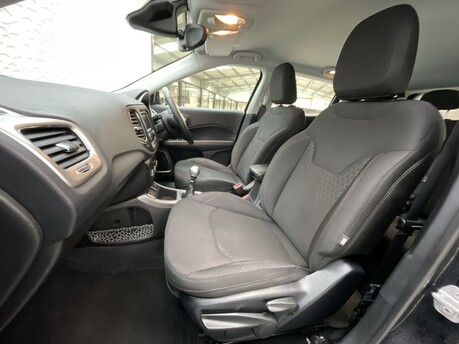 Jeep Compass 1.6 Compass Sport MultiJet II 4x2 5dr 12