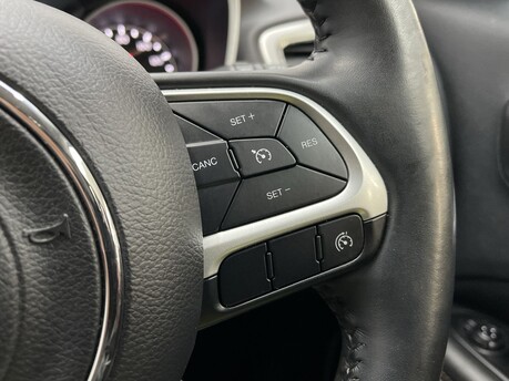 Jeep Compass 1.6 Compass Sport MultiJet II 4x2 5dr 20