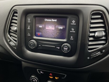 Jeep Compass 1.6 Compass Sport MultiJet II 4x2 5dr 23