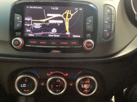 Alfa Romeo Giulietta 1.7 Giulietta Veloce TBi Semi-Auto 5dr 6