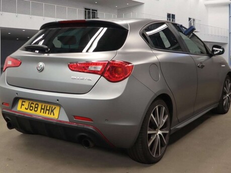 Alfa Romeo Giulietta 1.7 Giulietta Veloce TBi Semi-Auto 5dr 11