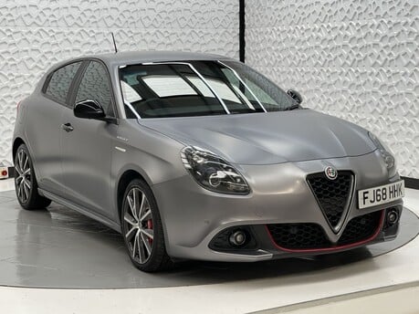 Alfa Romeo Giulietta 1.7 Giulietta Veloce TBi Semi-Auto 5dr