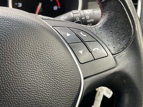 Alfa Romeo Giulietta 1.7 Giulietta Veloce TBi Semi-Auto 5dr 20