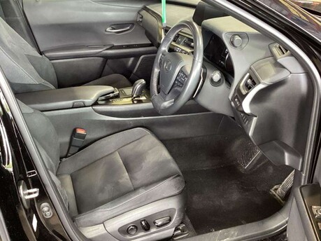 Lexus Ux 300e 54.3kWh Auto 5dr 3