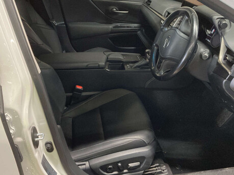 Lexus Es 2.5 ES 300h CVT 4dr 3