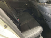 Lexus Es 2.5 ES 300h CVT 4dr 4