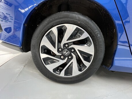 Honda Civic 1.0 VTEC Turbo SE CVT Euro 6 (s/s) 5dr 38