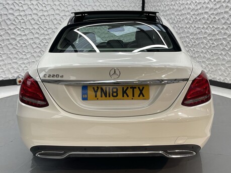 Mercedes-Benz C Class 2.1 C 220 Sport D Auto 4dr 6