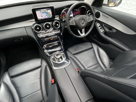 Mercedes-Benz C Class 2.1 C 220 Sport D Auto 4dr 14