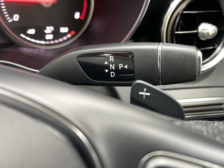 Mercedes-Benz C Class 2.1 C 220 Sport D Auto 4dr 31